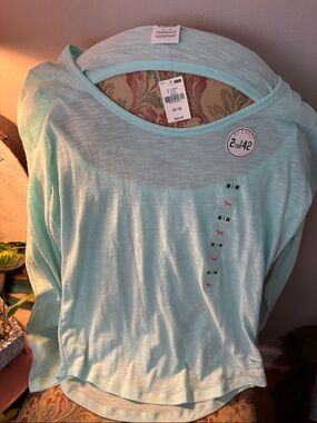 PINK Victoria's Secret Mint Long Sleeve Tee
